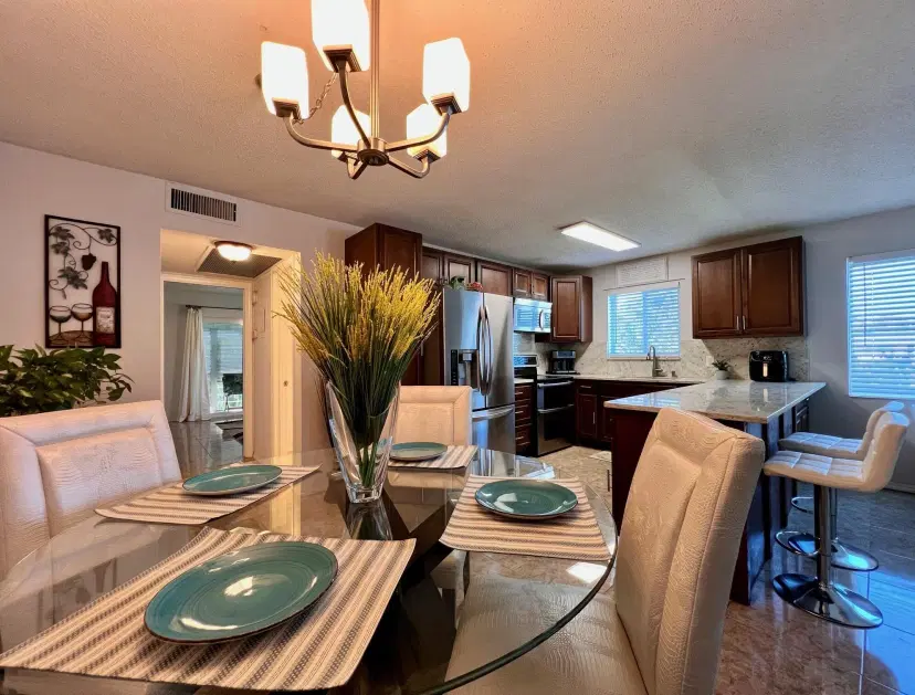 Picture of 136 Dorchester F, West Palm Beach FL 33417