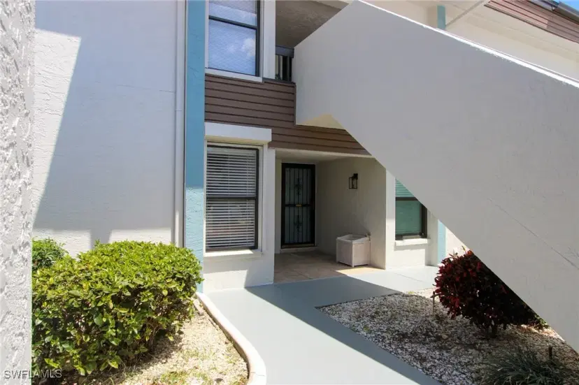 Picture of 5770 Trailwinds Dr 213, Fort Myers FL 33907