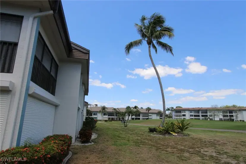 Picture of 5770 Trailwinds Dr 213, Fort Myers FL 33907