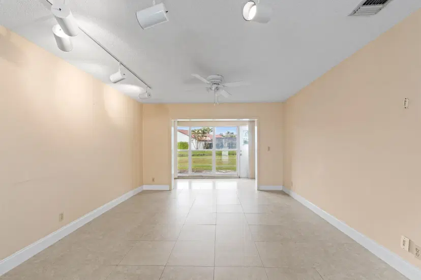 Picture of 8844 Belle Aire Drive, Boca Raton FL 33433