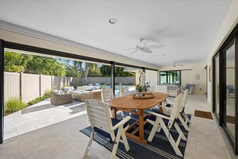 Picture of 17 Glengary Road, Palm Beach Gardens FL 33418