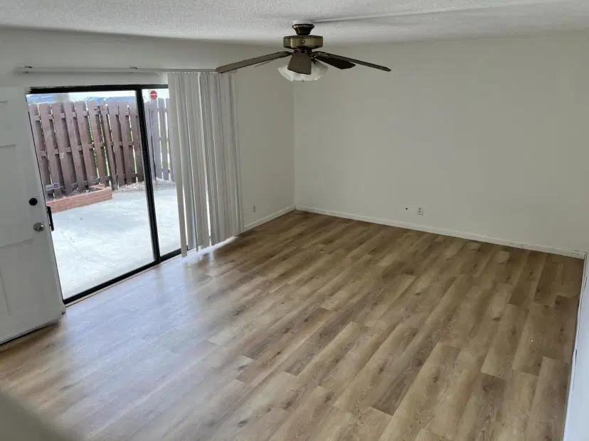 Picture of 4204 Waterview Circle, Palm Springs FL 33461