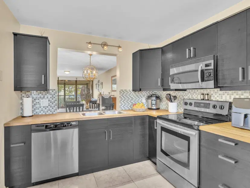 Picture of 8592 W Sunrise Blvd 202, Plantation FL 33322
