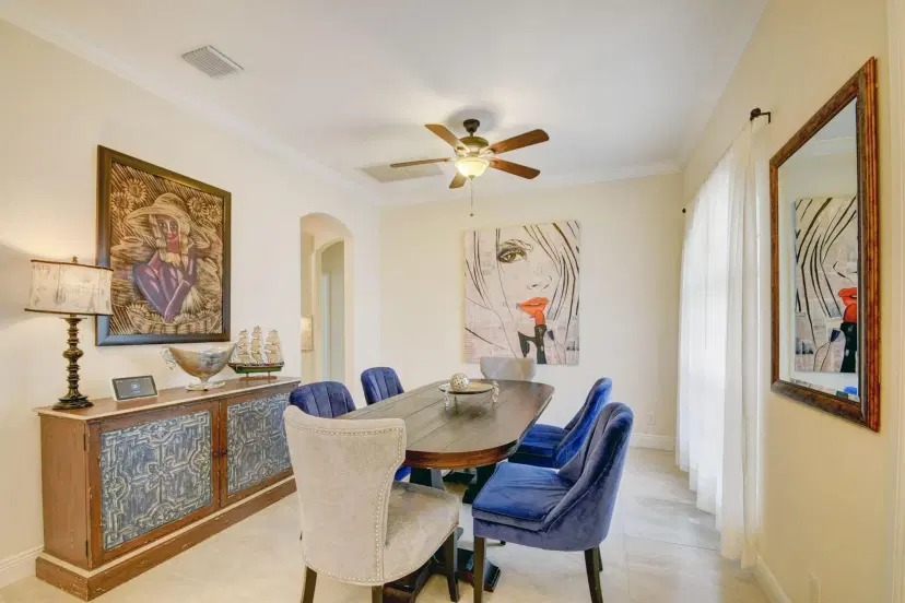 Picture of 376 Forest Hill Boulevard, West Palm Beach FL 33405