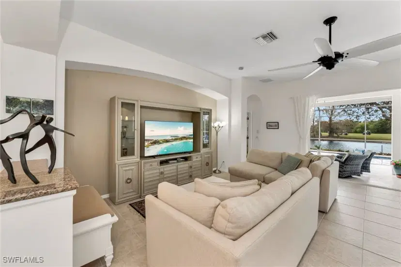 Picture of 28192 Robolini Ct, Bonita Springs FL 34135