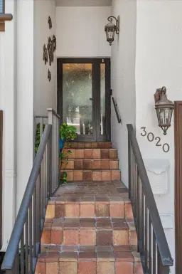 Picture of 3020 NE 49Th Street 2, Fort Lauderdale, FL 33308