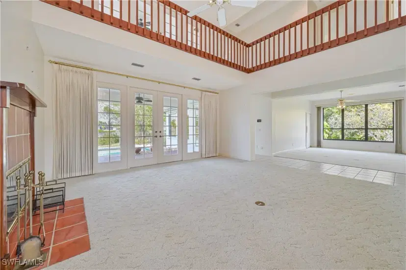 Picture of 7353 Lake Dr, Fort Myers FL 33908
