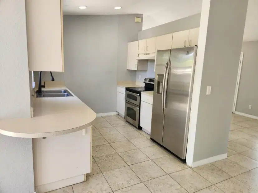 Picture of 441 SE Starflower Avenue, Port St Lucie FL 34983