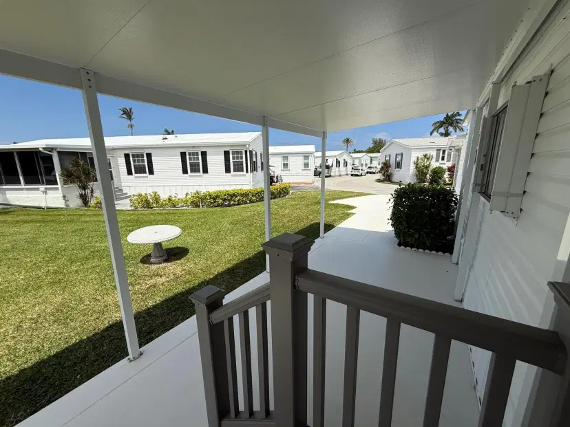 Picture of 215 S Heron Drive O, Briny Breezes FL 33435