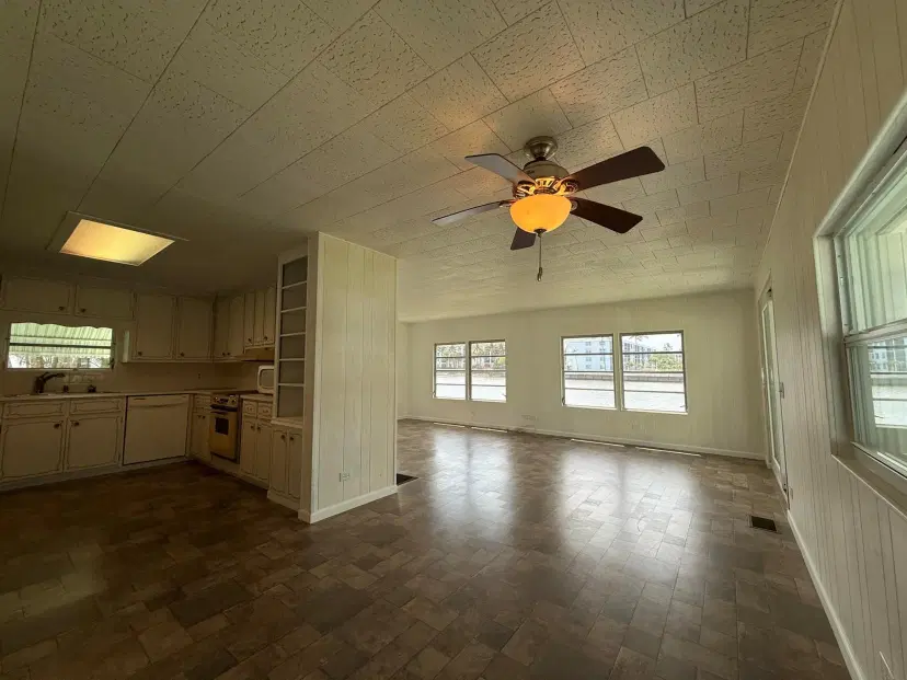 Picture of 215 S Heron Drive O, Briny Breezes FL 33435