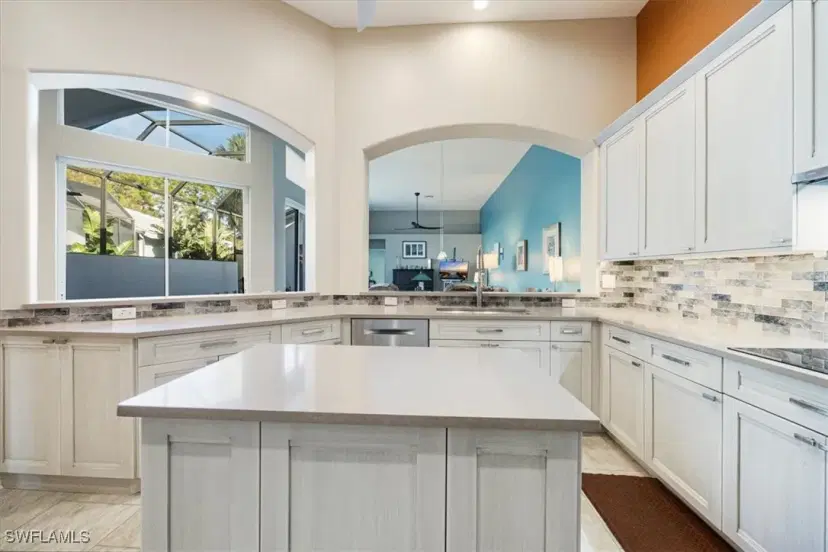 Picture of 761 Mainsail Pl, Naples FL 34110