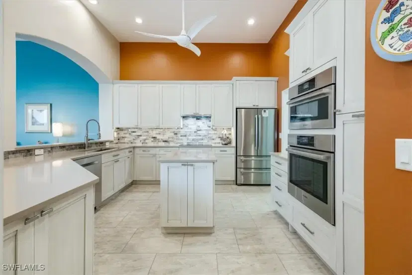 Picture of 761 Mainsail Pl, Naples FL 34110