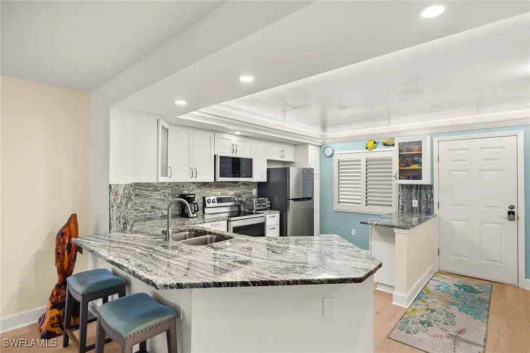 Picture of 979 E Gulf Dr D441, Sanibel, FL 33957