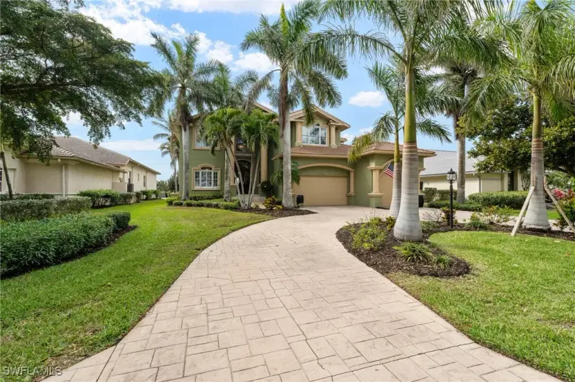 Picture of 5701 Harborage Dr, Fort Myers FL 33908