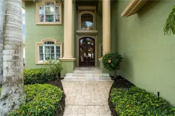 Picture of 5701 Harborage Dr, Fort Myers, FL 33908