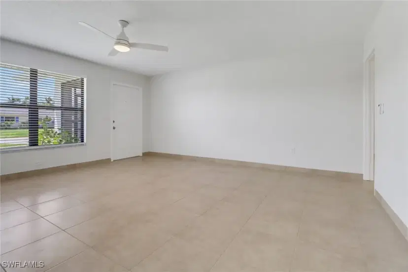 Picture of 1253 Granada Blvd, Naples FL 34103