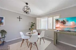 Picture of 1950 Gulf Shore Blvd N 204, Naples, FL 34102