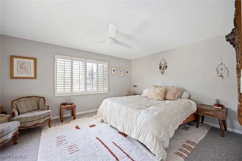 Picture of 1950 Gulf Shore Blvd N 204, Naples FL 34102