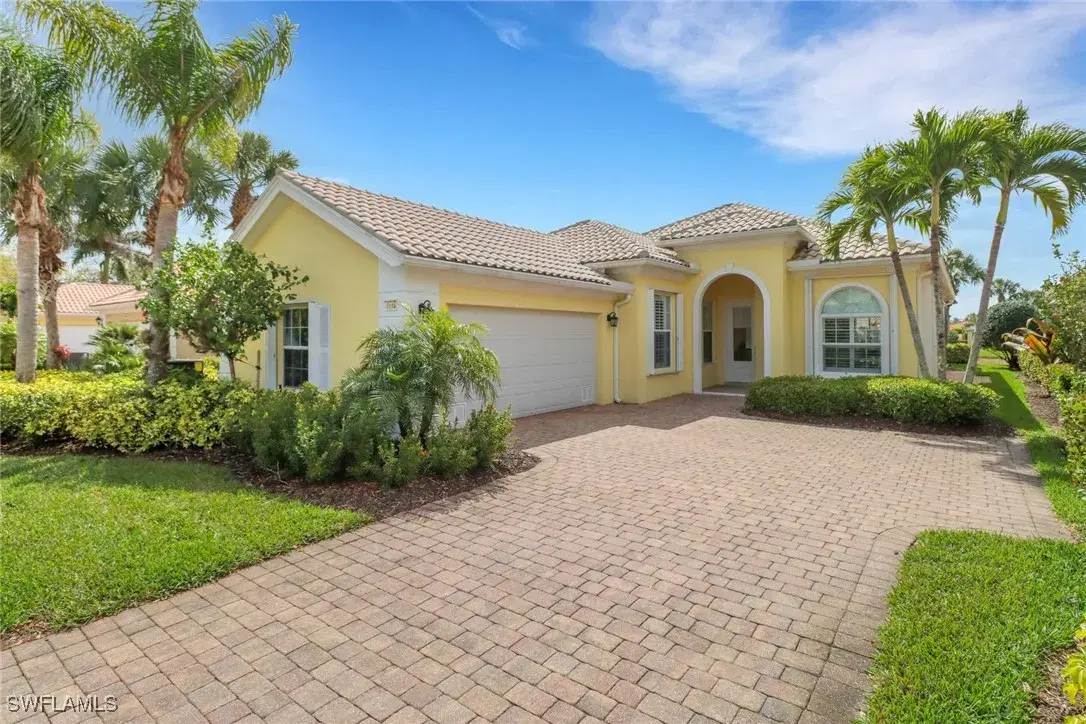 Picture of 7710 Tommasi Ct, Naples, FL 34114
