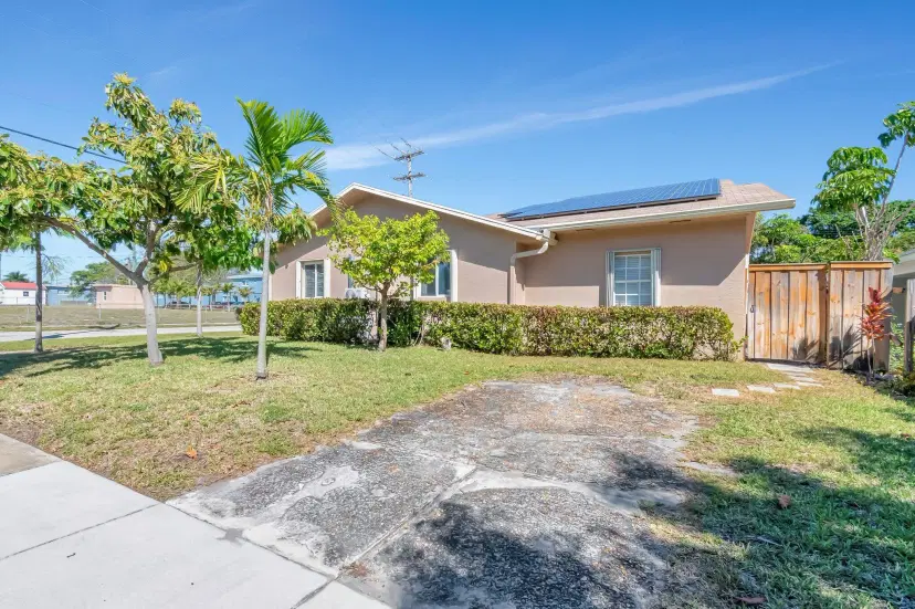 Picture of 1616 18Th Avenue N, Lake Worth Beach FL 33460