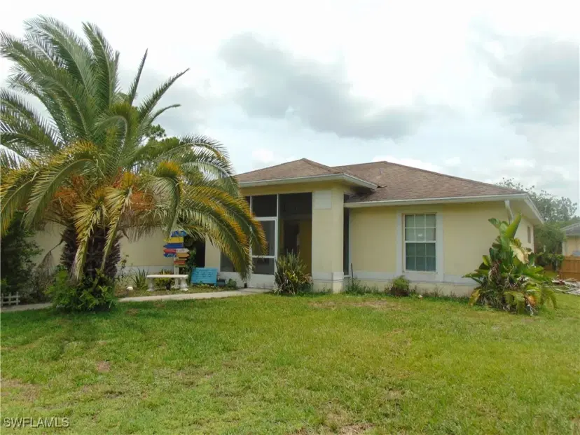 Picture of 705 W 6Th St, Lehigh Acres FL 33972