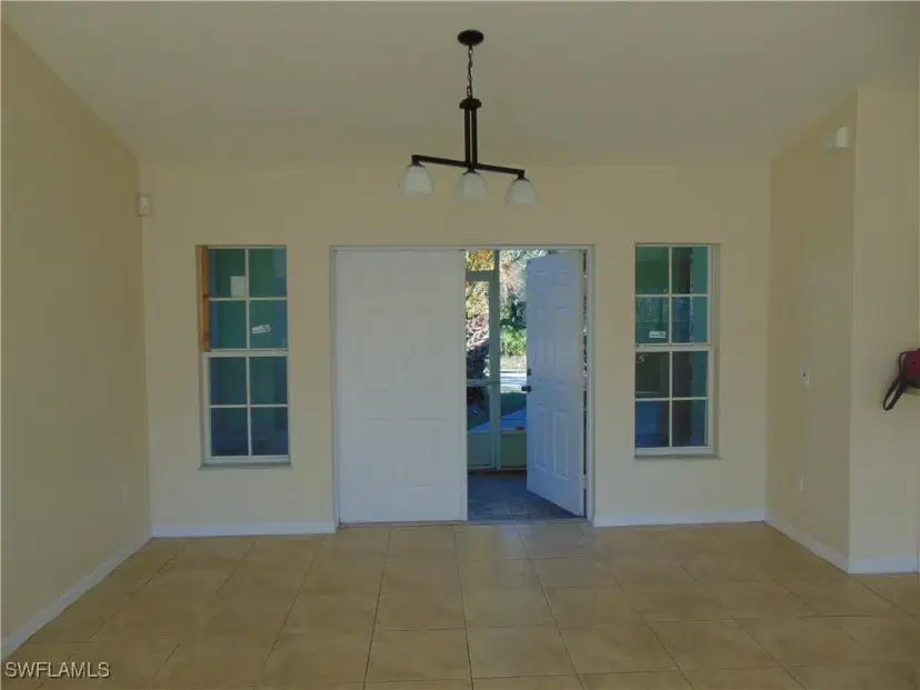 Picture of 705 W 6Th St, Lehigh Acres FL 33972