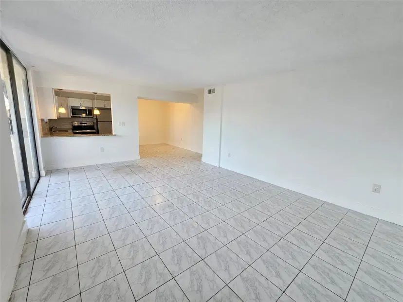 Picture of 1756 NW 55Th Ave 103, Lauderhill FL 33313