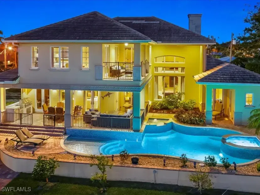 Picture of 1550 Mullet Ln, Naples FL 34102