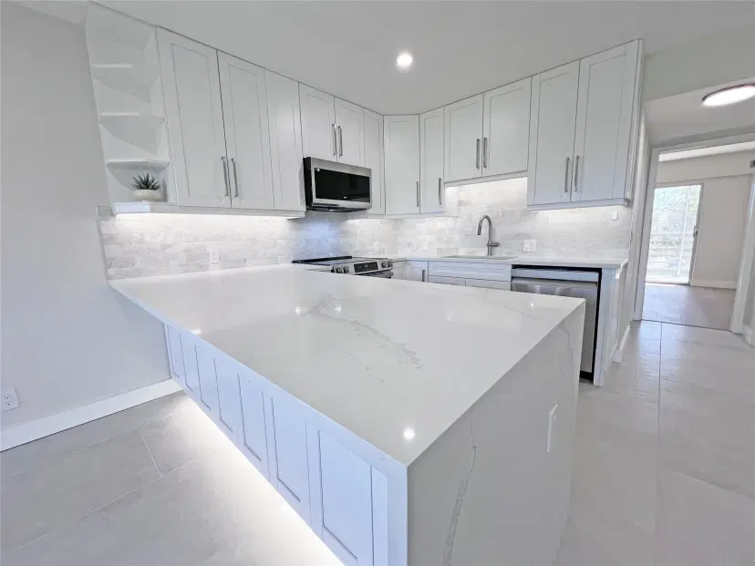 Picture of 161 Preston D D, Boca Raton FL 33434