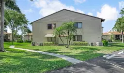 Picture of 528 Shady Pine Way B2, Greenacres, FL 33415