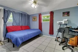 Picture of 184 W Mariana Ave, North Fort Myers, FL 33903