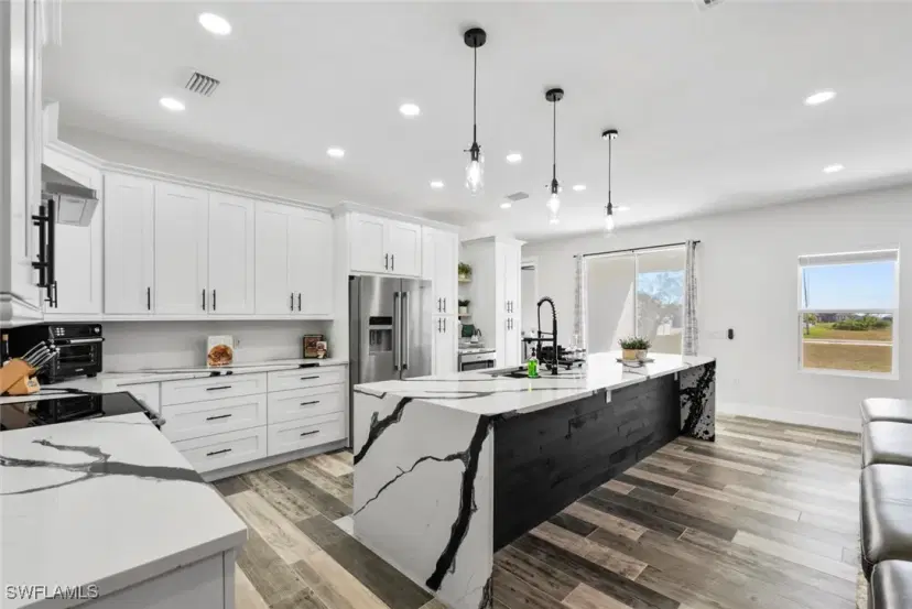 Picture of 1217 NW 42Nd Ave, Cape Coral FL 33993