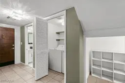 Picture of 1201 Solana Rd 3, Naples, FL 34103
