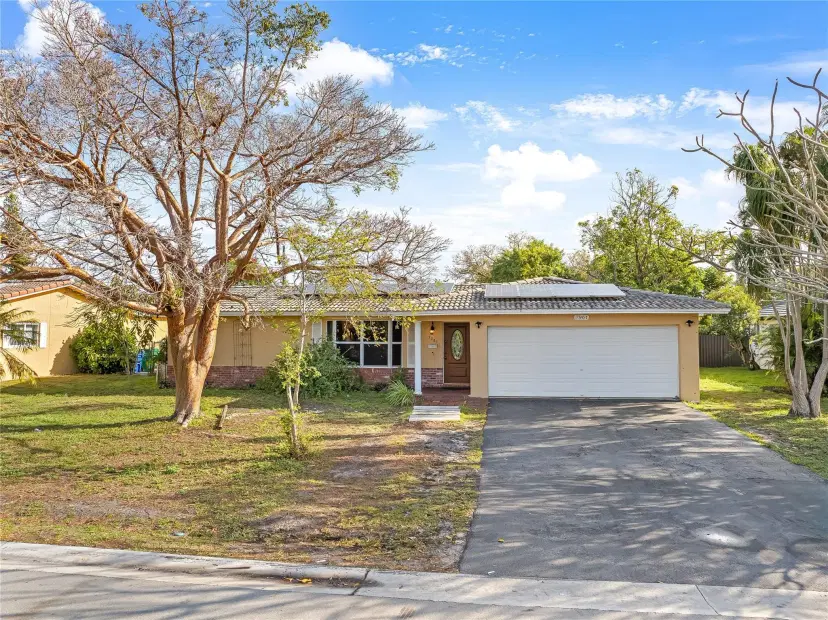 Picture of 7961 NW 37Th Dr, Coral Springs FL 33065