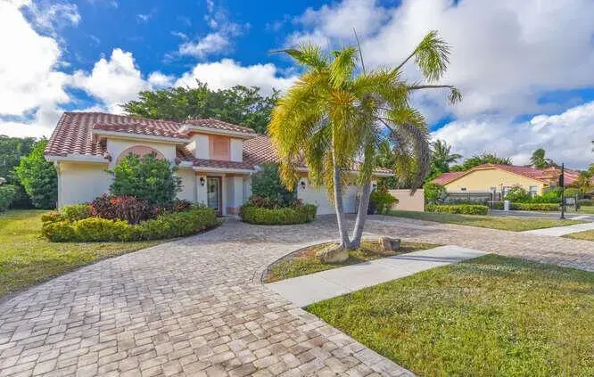 Picture of 20112 Back Nine Drive, Boca Raton FL 33498