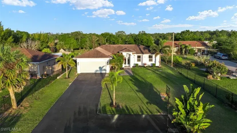 Picture of 6530 Everglades Blvd N, Naples FL 34120