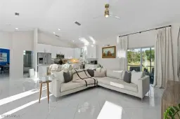 Picture of 6530 Everglades Blvd N, Naples, FL 34120