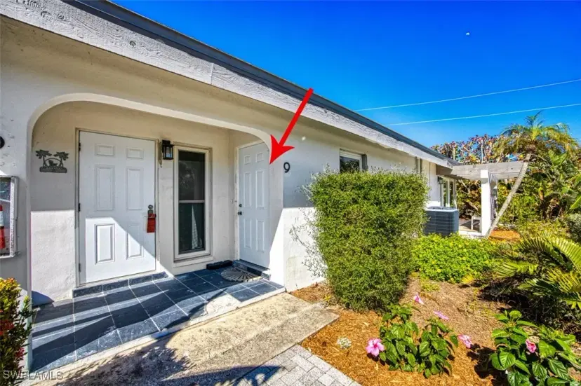 Picture of 312 Periwinkle Way 9, Sanibel FL 33957