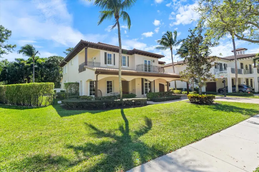 Picture of 142 Segovia Way, Jupiter FL 33458