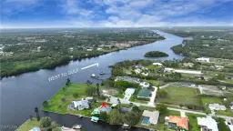 Picture of 18070 Interlochen Ln, Alva, FL 33920