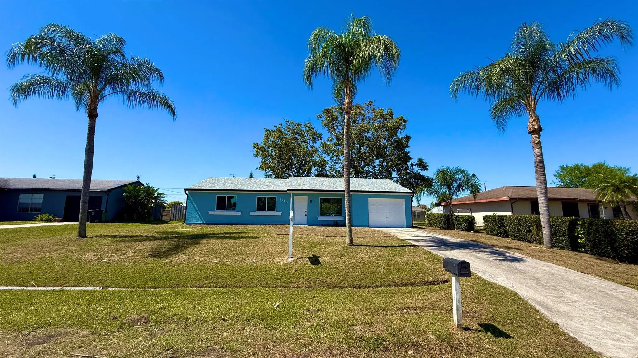Picture of 1950 SE Carvalho Street, Port St Lucie, FL 34983