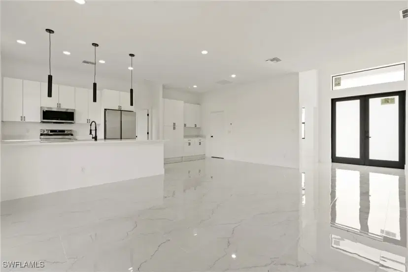 Picture of 823 Frederick Reid St E, Lehigh Acres FL 33974