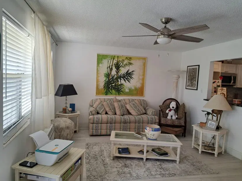 Picture of 119 Sheffield E, West Palm Beach FL 33417