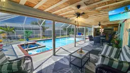 Picture of 226 SW 38Th Ter, Cape Coral, FL 33914