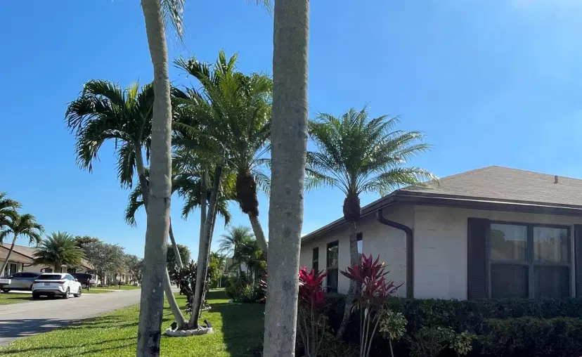 Picture of 6302 Tall Cypress Circle, Greenacres FL 33463