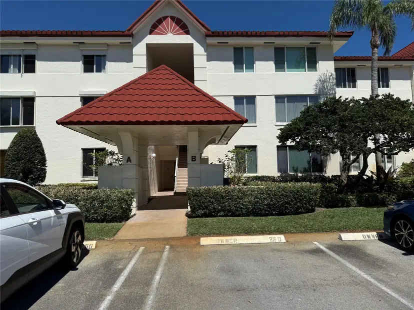 Picture of 110 Half Moon Cir A1, Hypoluxo FL 33462