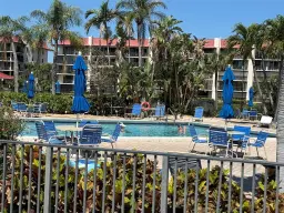Picture of 110 Half Moon Cir A1, Hypoluxo, FL 33462