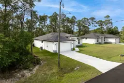 Picture of 3111 40Th St W, Lehigh Acres, FL 33971