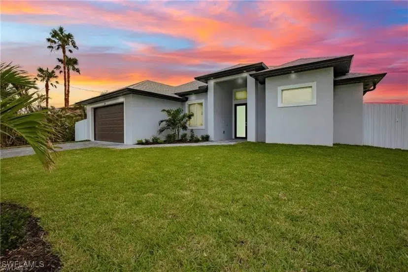Picture of 318 SE 15Th Ter, Cape Coral FL 33990