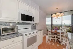 Picture of 3598 Yacht Club Dr 1402, Miami, FL 33180